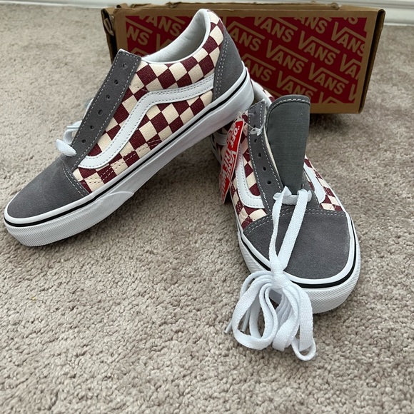 New Old Skool Checkerboard Vans - Picture 14 of 14